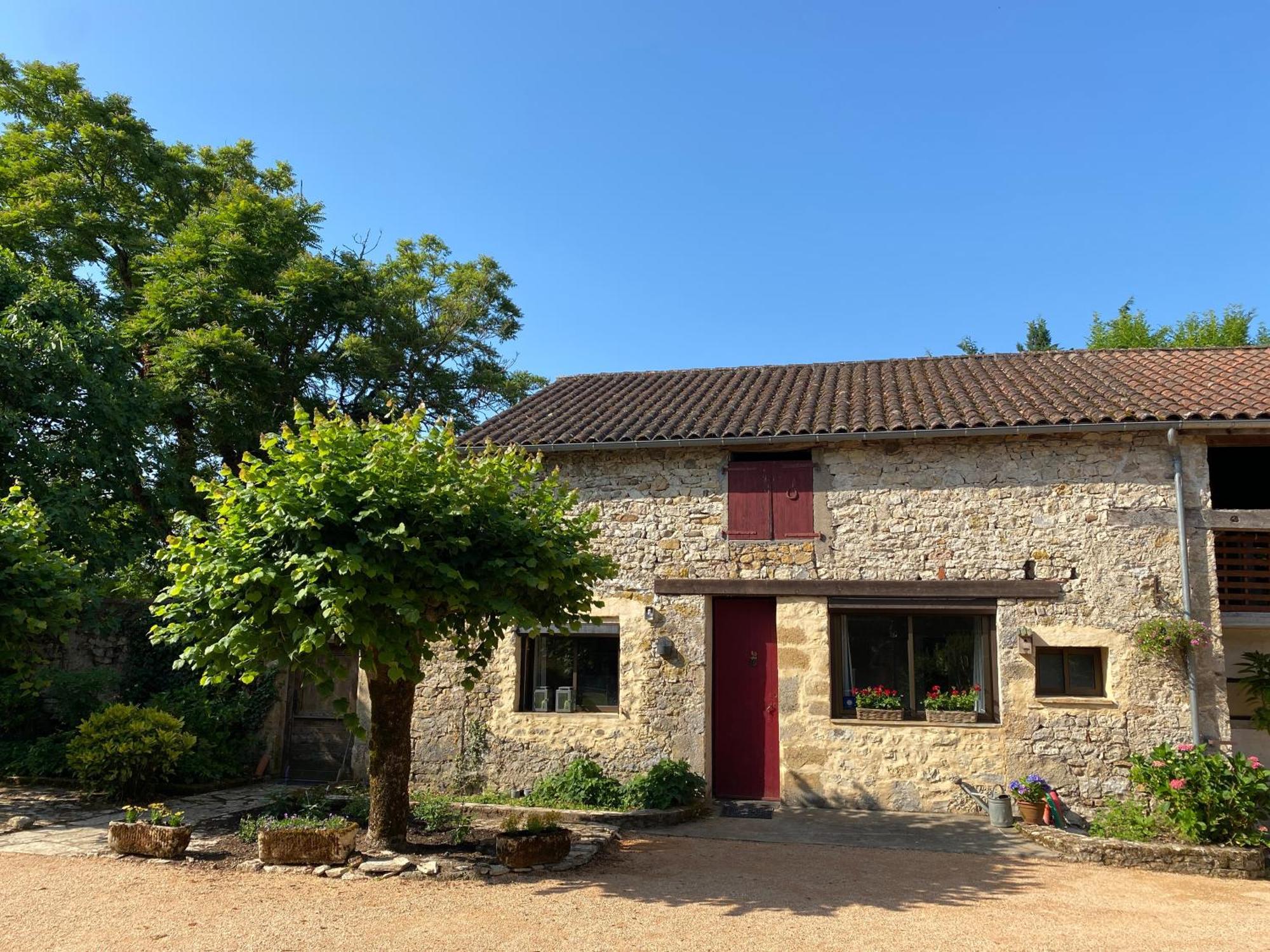 Sfeervol Vakantiehuis Op Landgoed Aan De Dordogne Сasa de vacaciones *